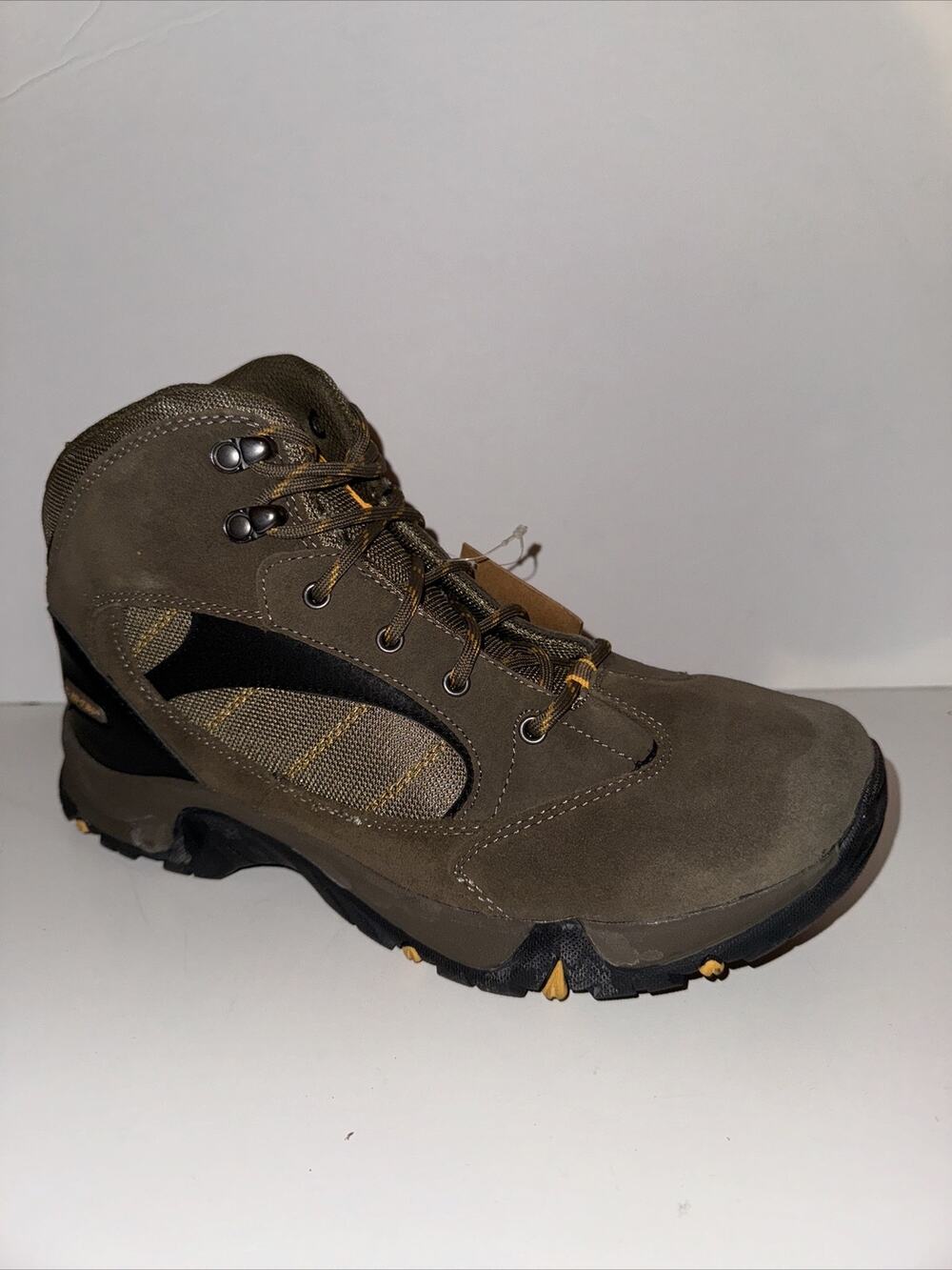 New Hi-Tec Mens Size 11 US Boots Osprey Taupe Brown Nubuck Leather Hiking Comfor